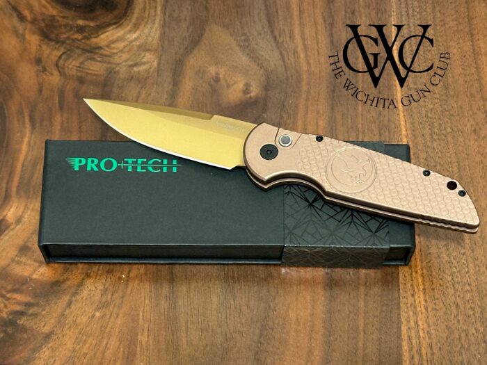 Pro-Tech Knives Nighthawk "Sandhawk Edition" Custom TR-3 Automatic Knife, FDE/Tan, Magnacut Steel, Black Lip Pearl Button