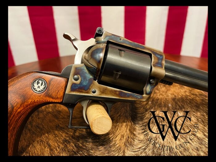 Pre-Owned Ruger Super Blackhawk .44 Magnum with Turnbull Color Case frame 1 of 1000