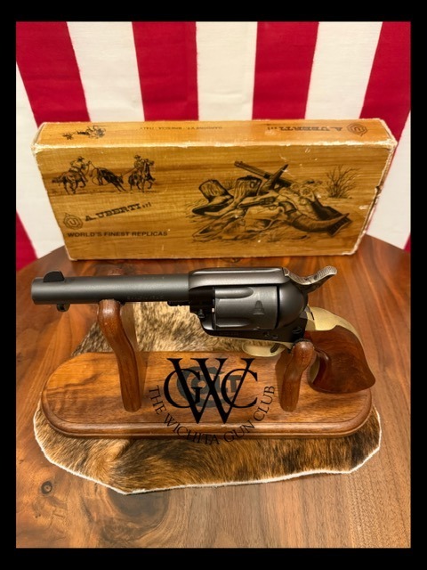 Uberti Single Action Army, Cabela’s marked, chambered in .45 Colt