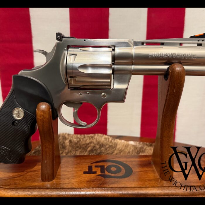 Colt Anaconda .44 Magnum – 1997 Production – Stainless