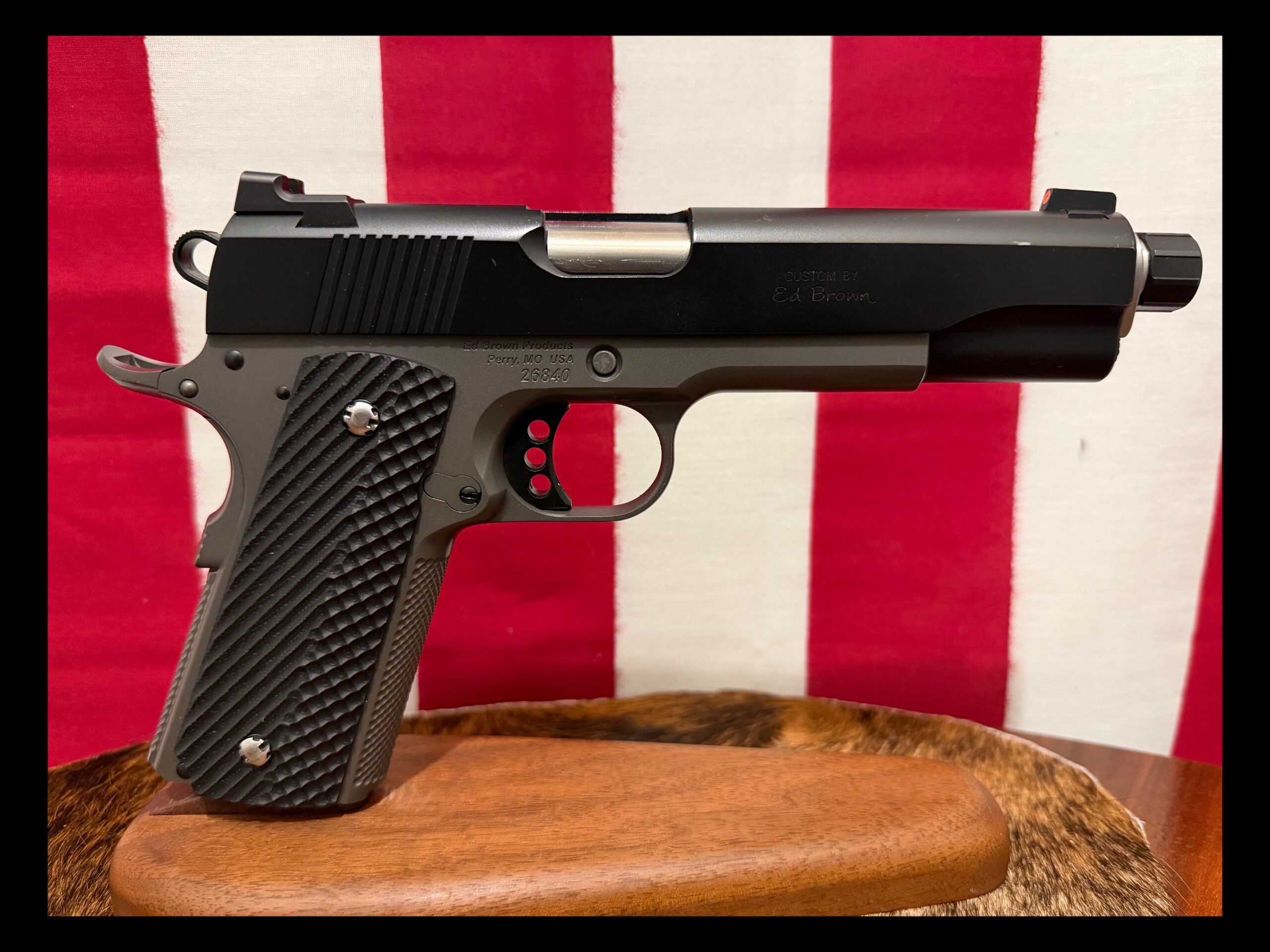 Ed Brown Special Forces SF18-SG – Premium 1911 Performance Without Compromise