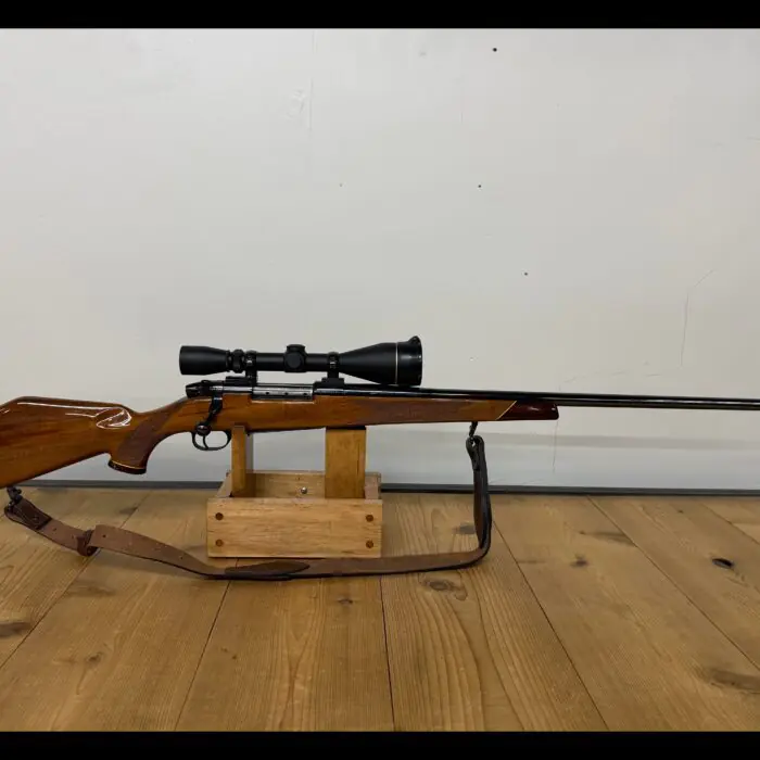Weatherby Mark V .378 Weatherby Magnum with Leupold VX-II 3-9x50 Optic