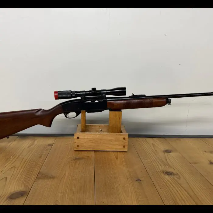 1960 Remington Model 742 Woodsmaster .30-06 Springfield – Classic Semi-Automatic Rifle with Unique Stock Compass